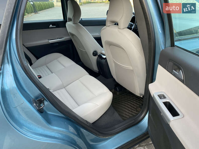 Универсал Volvo V50 2010 в Львове фото 24 Универсал Volvo V50 2010 в Львове
