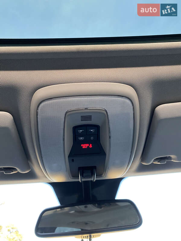 Универсал Volvo V50 2010 в Львове фото 43 Универсал Volvo V50 2010 в Львове