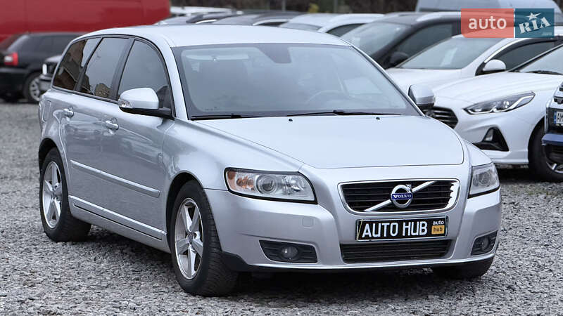 Volvo V50 2011 Volvo V50 2011