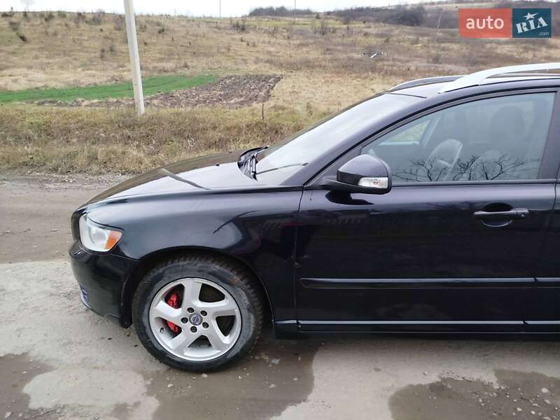 Универсал Volvo V50 2012 в Турке фото 42 Универсал Volvo V50 2012 в Турке