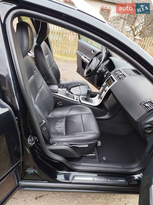 Универсал Volvo V50 2012 в Турке фото 54 Универсал Volvo V50 2012 в Турке