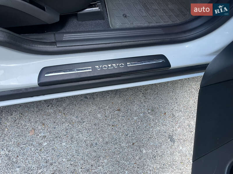 Універсал Volvo V50 2011 в Бродах