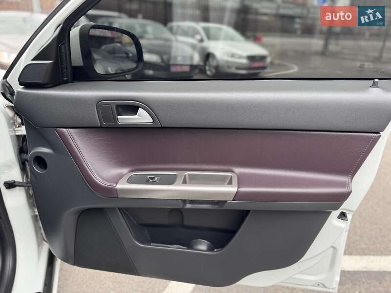 Универсал Volvo V50 2012 в Киеве