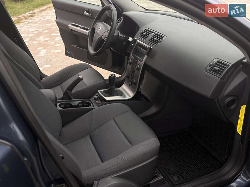 Универсал Volvo V50 2005 в Тернополе