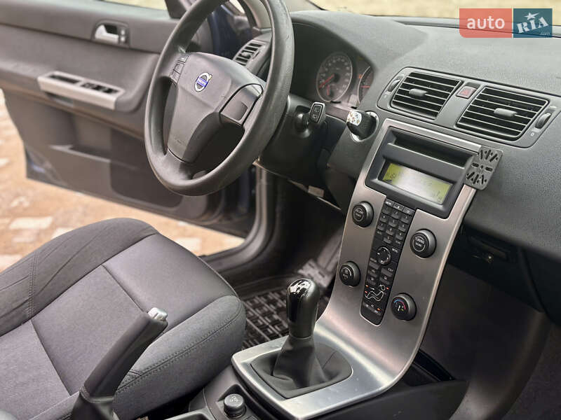 Универсал Volvo V50 2005 в Тернополе