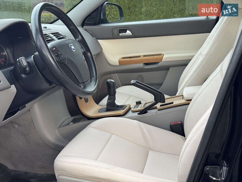 Универсал Volvo V50 2011 в Стрые