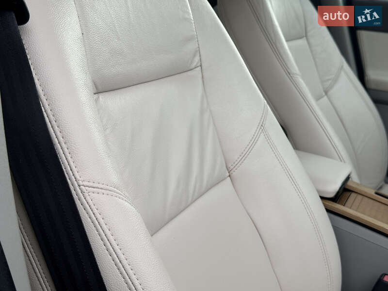 Универсал Volvo V50 2011 в Стрые