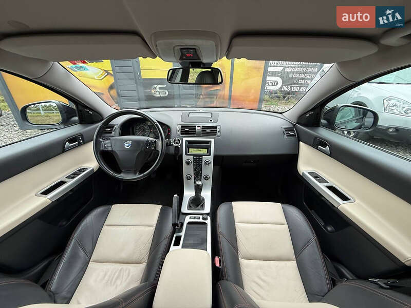 Универсал Volvo V50 2011 в Стрые фото 48 Универсал Volvo V50 2011 в Стрые
