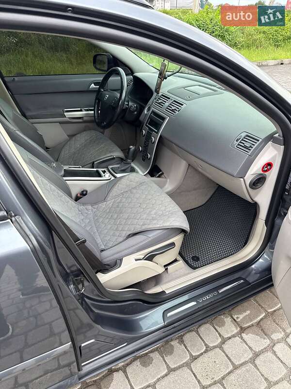Универсал Volvo V50 2008 в Ивано-Франково