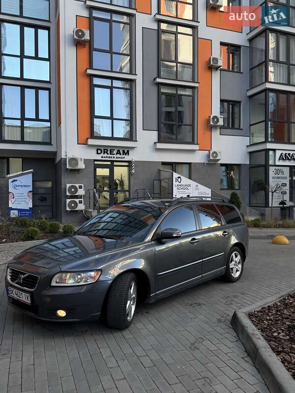 Универсал Volvo V50 2008 в Вараше фото 9 Универсал Volvo V50 2008 в Вараше