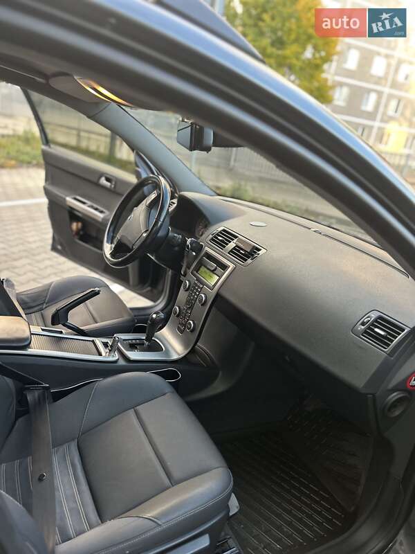 Универсал Volvo V50 2008 в Вараше фото 22 Универсал Volvo V50 2008 в Вараше
