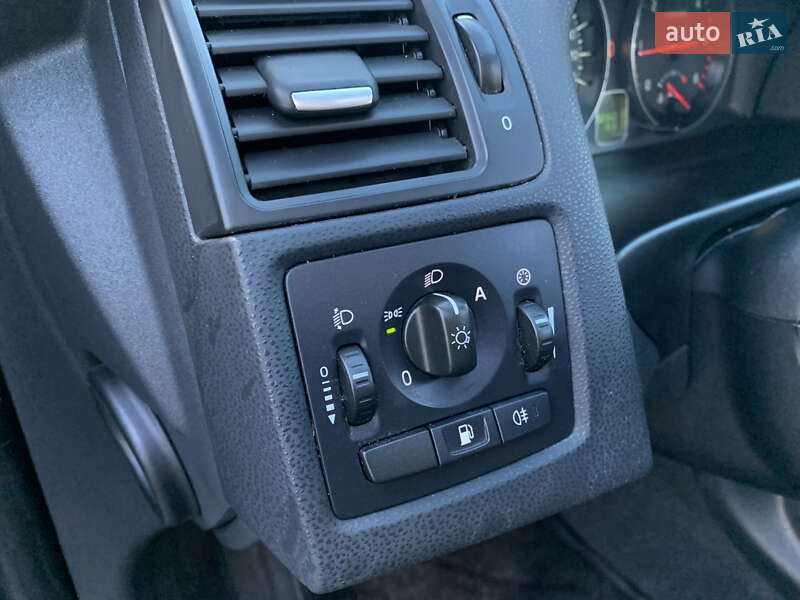 Универсал Volvo V50 2011 в Ровно