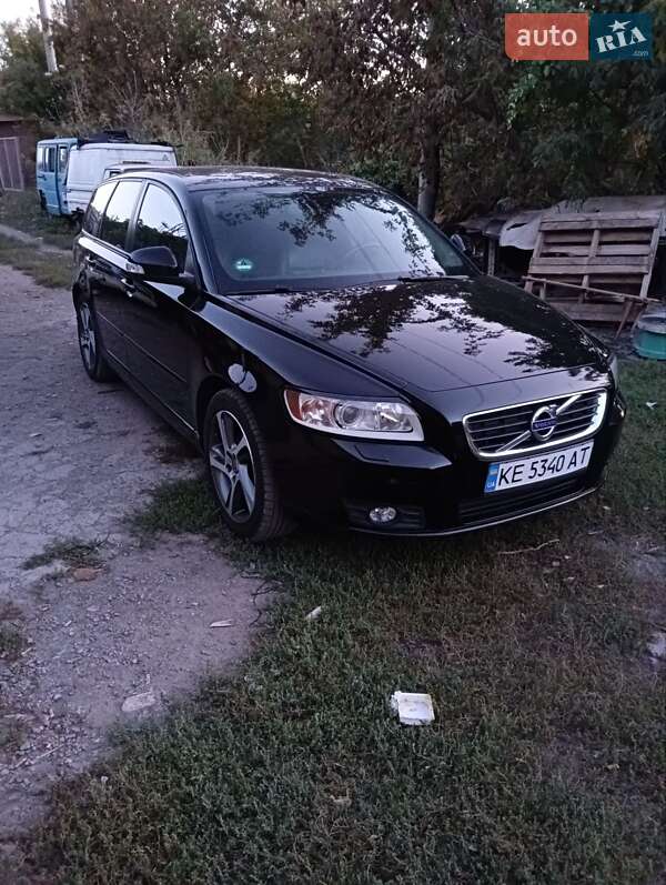 Универсал Volvo V50 2012 в Днепре