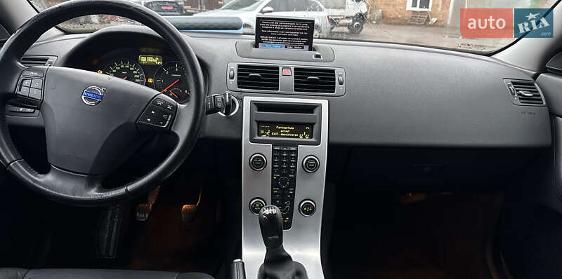 Универсал Volvo V50 2012 в Луцке фото 8 Универсал Volvo V50 2012 в Луцке