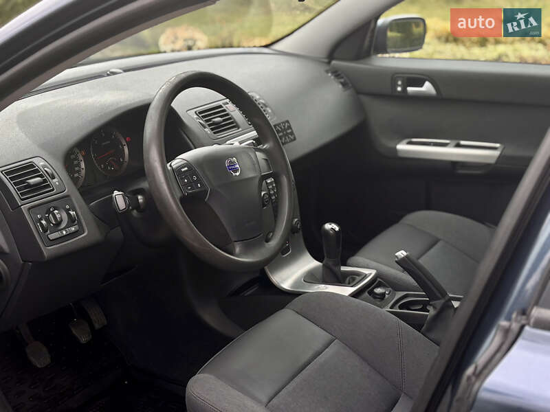 Универсал Volvo V50 2005 в Тернополе