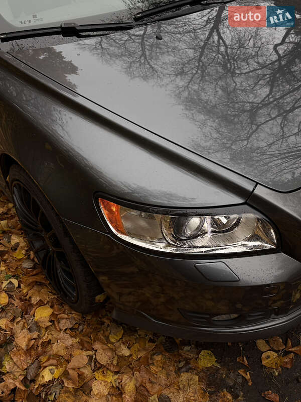 Універсал Volvo V50 2011 в Богодухіву