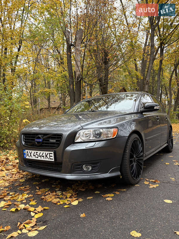 Універсал Volvo V50 2011 в Богодухіву