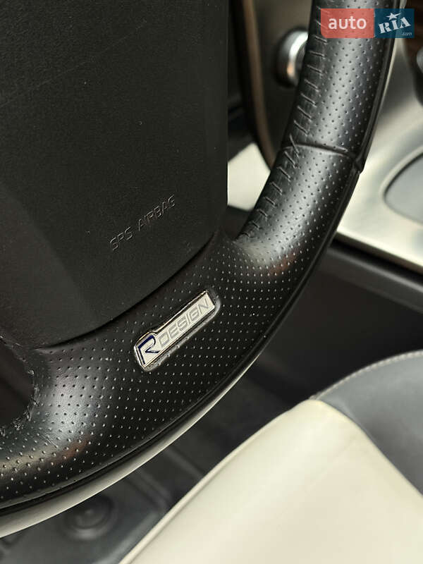 Універсал Volvo V50 2011 в Богодухіву