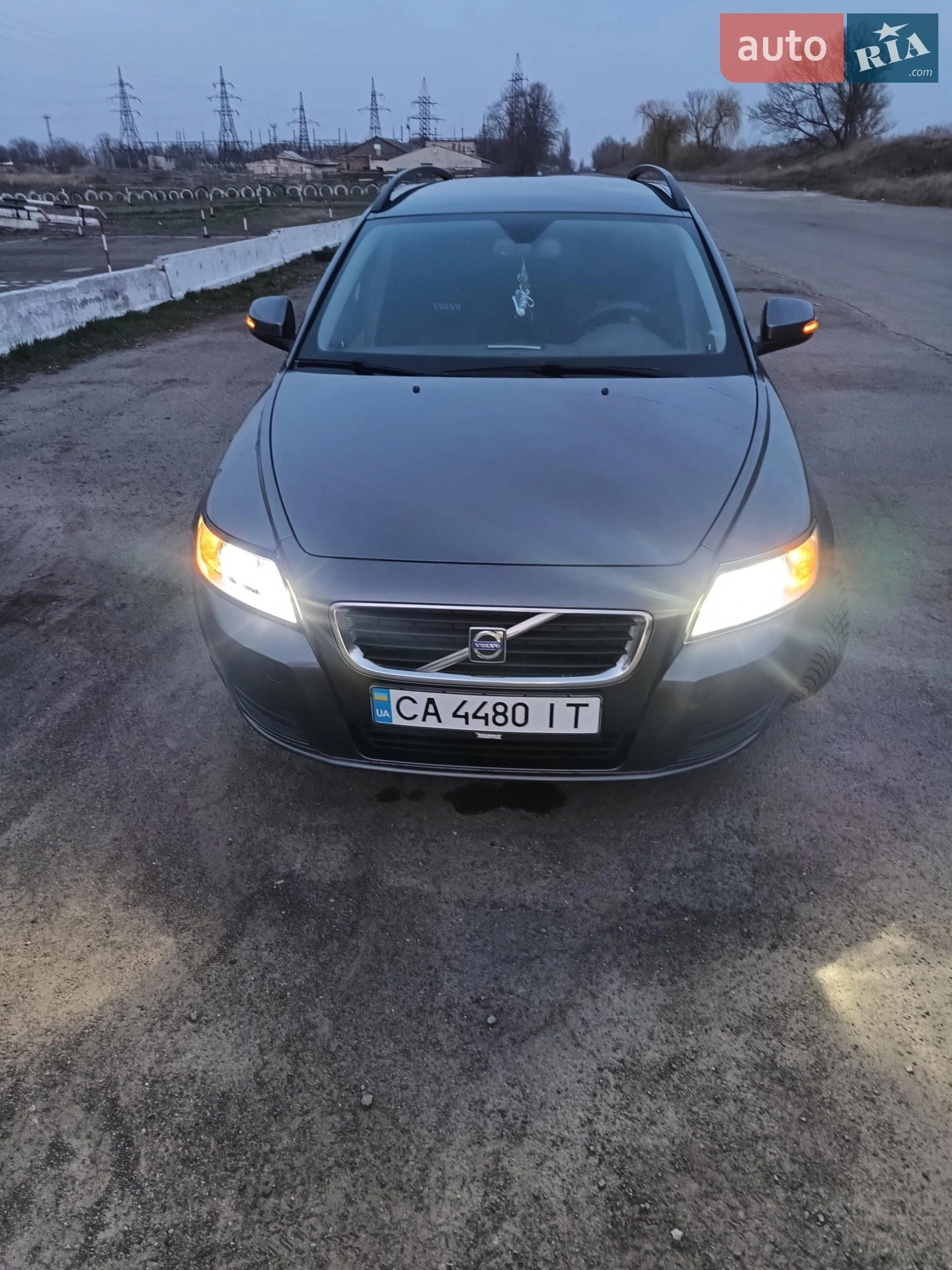 2010 Volvo V50 - мініатюра 2