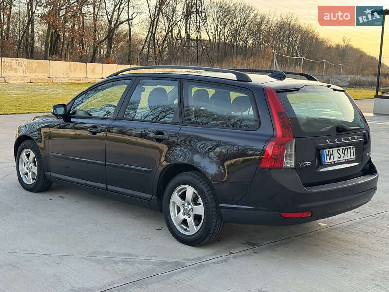 Універсал Volvo V50 2008 в Луцьку