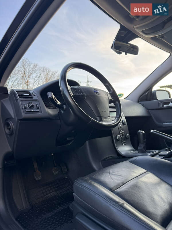 Універсал Volvo V50 2008 в Луцьку