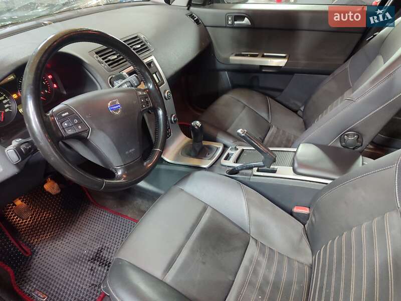 Універсал Volvo V50 2009 в Ратному