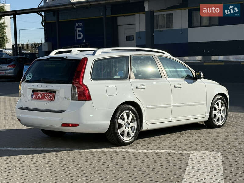 Универсал Volvo V50 2012 в Ровно
