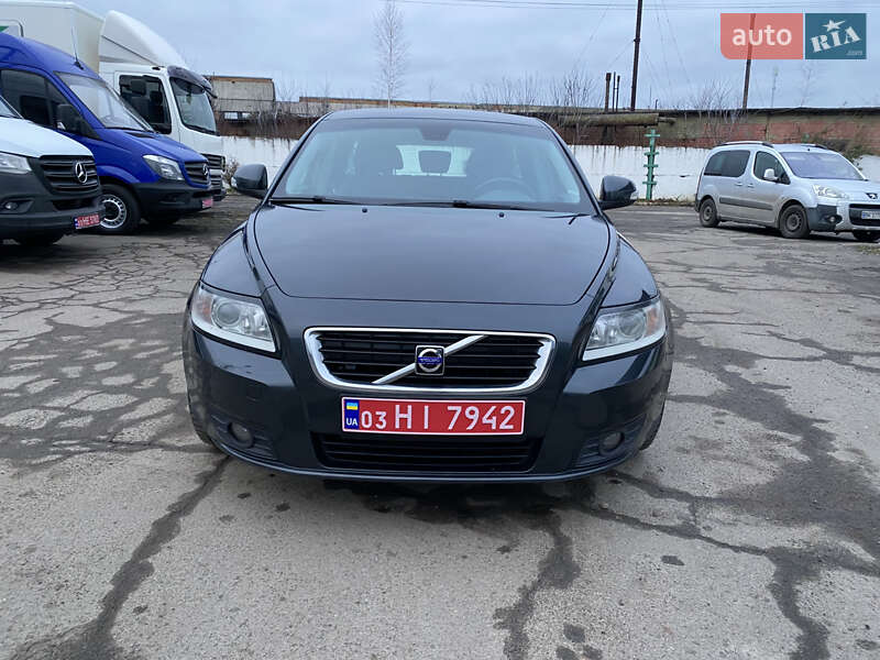 Универсал Volvo V50 2010 в Ровно