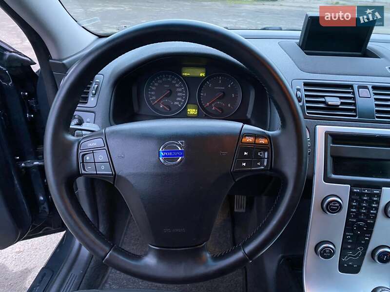 Универсал Volvo V50 2010 в Ровно