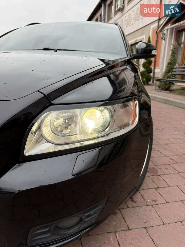 Универсал Volvo V50 2010 в Стрые