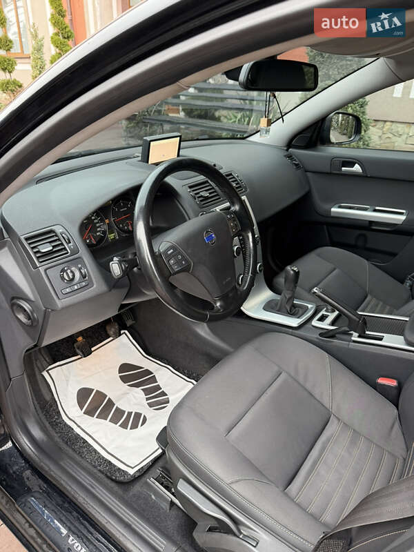 Универсал Volvo V50 2010 в Стрые