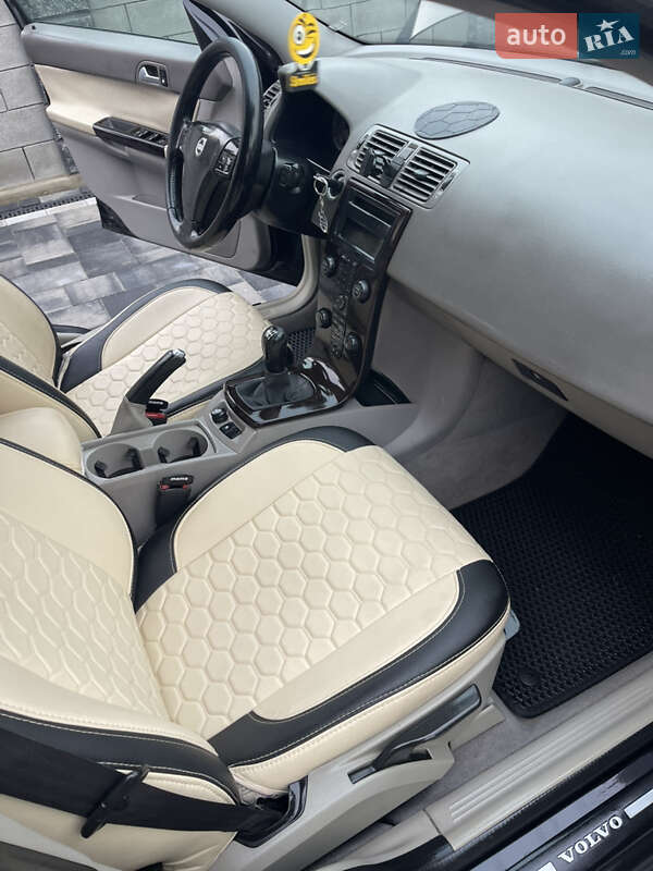 Универсал Volvo V50 2004 в Ровно