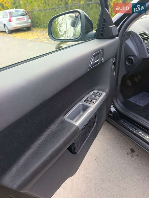 Универсал Volvo V50 2011 в Луцке