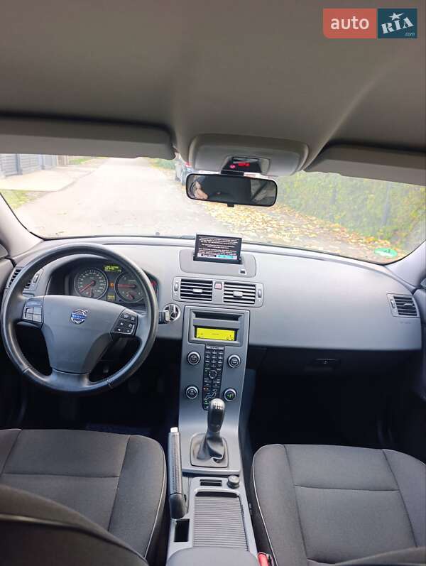 Универсал Volvo V50 2011 в Луцке