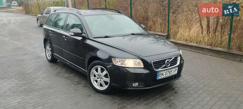 Volvo V50 2011 Volvo V50 2011
