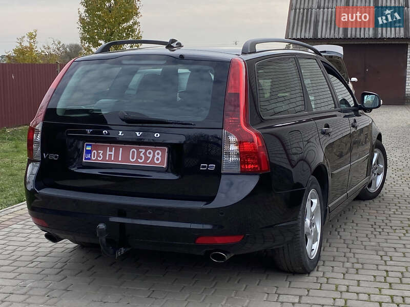 Универсал Volvo V50 2010 в Луцке