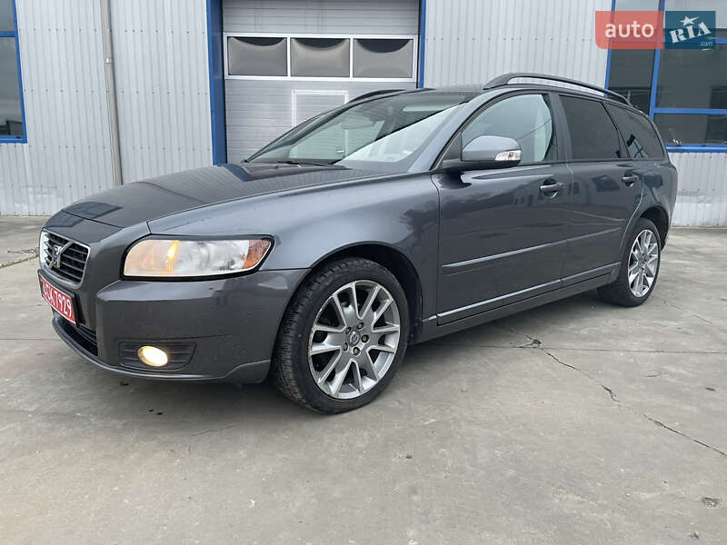 Volvo V50 2010