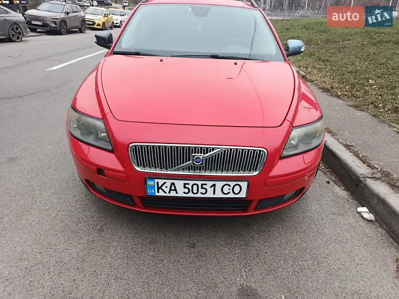 Volvo V50