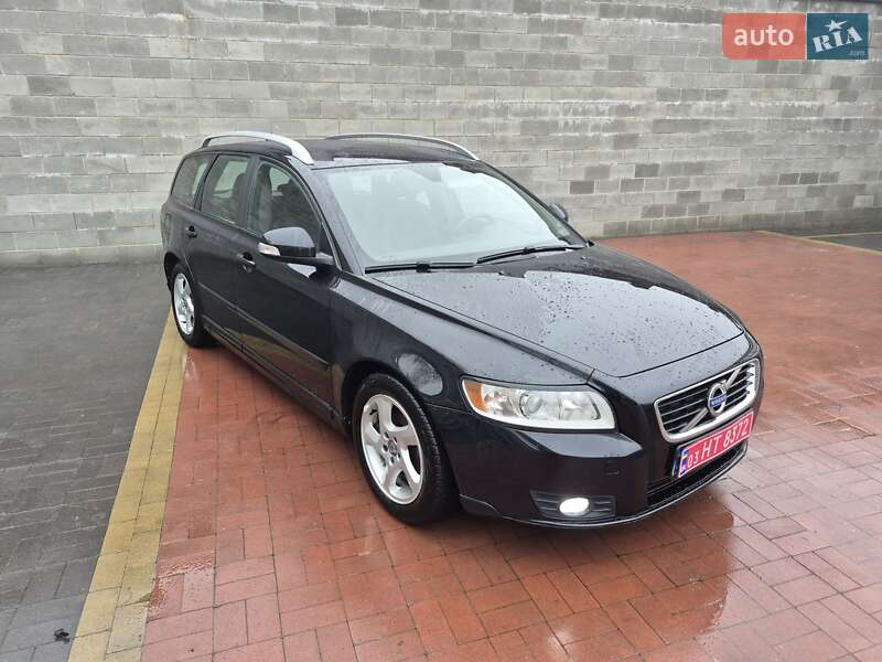 Универсал Volvo V50 2012 в Ровно фото 4 Универсал Volvo V50 2012 в Ровно