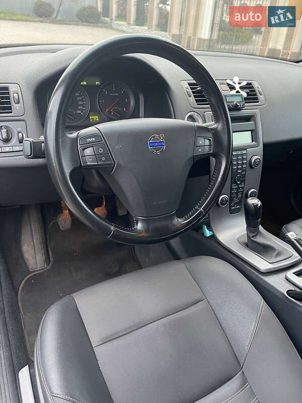 Универсал Volvo V50 2008 в Львове