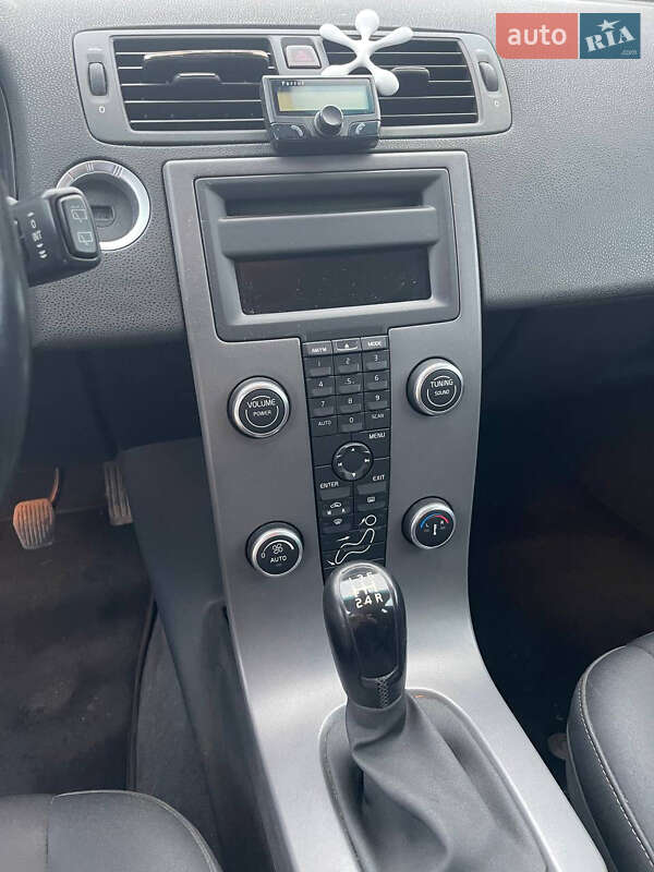 Универсал Volvo V50 2008 в Львове