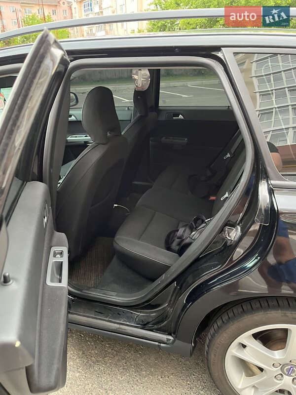 Универсал Volvo V50 2010 в Умани фото 18 Универсал Volvo V50 2010 в Умани
