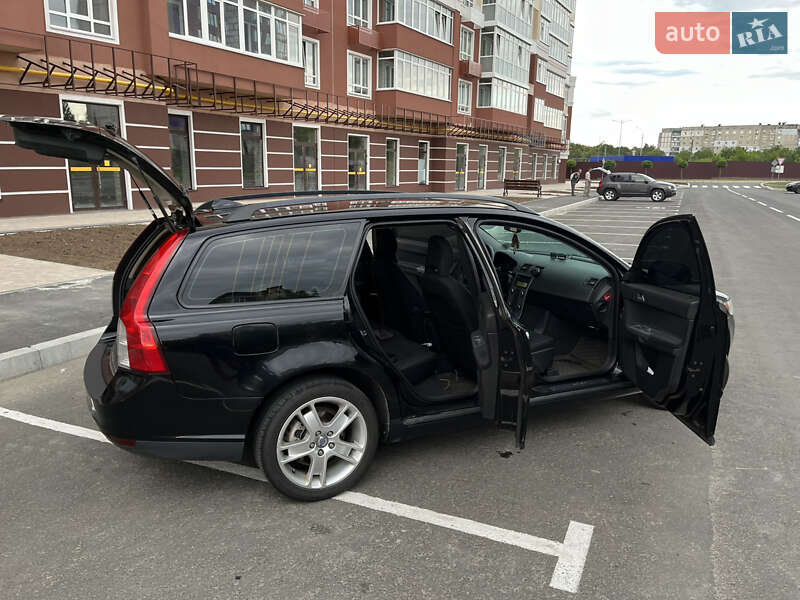 Универсал Volvo V50 2010 в Умани фото 27 Универсал Volvo V50 2010 в Умани
