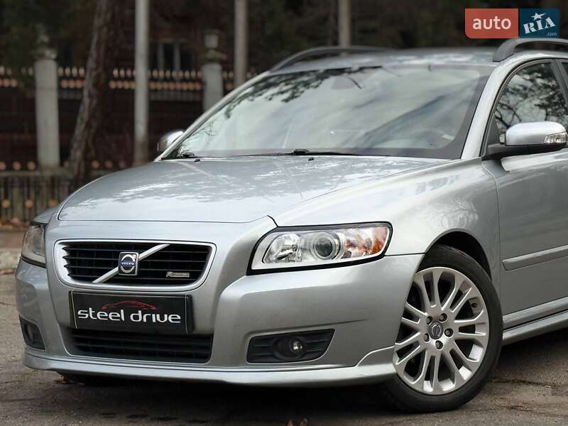 Volvo V50 2009