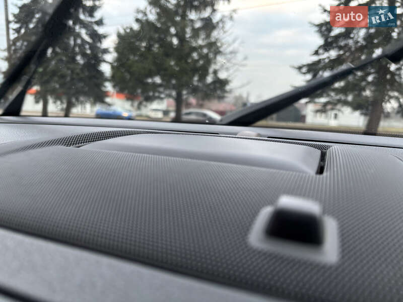 Универсал Volvo V50 2012 в Львове