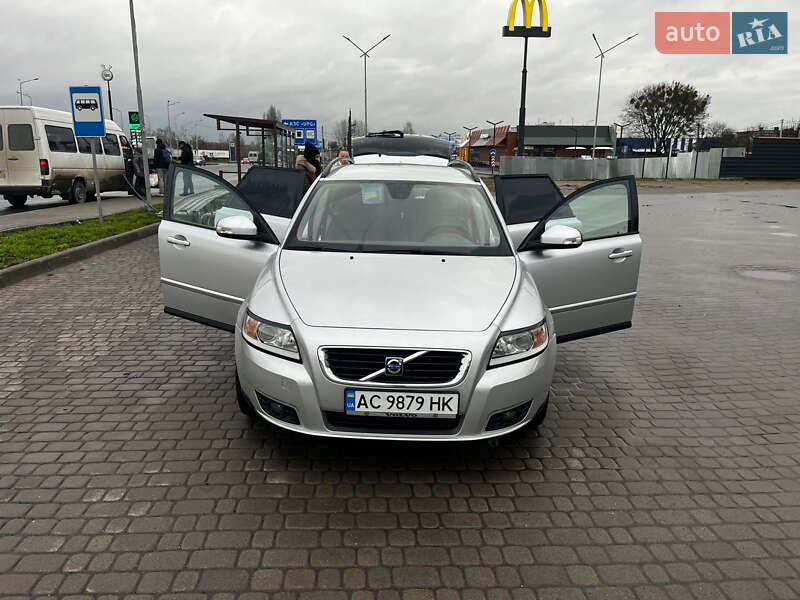 Універсал Volvo V50 2009 в Ковелі