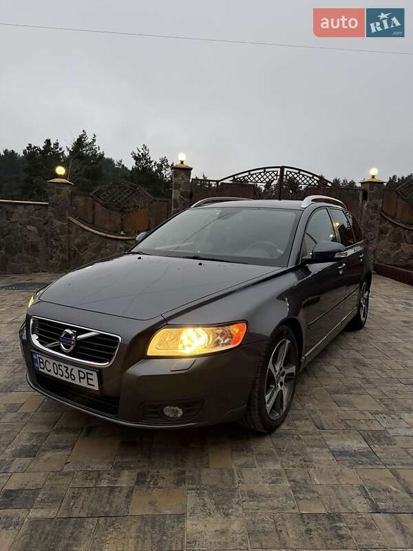 Volvo V50 2012