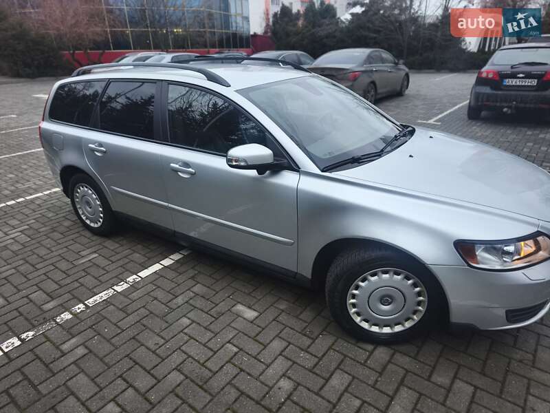 Універсал Volvo V50 2008 в Харкові фото Універсал Volvo V50 2008 в Харкові