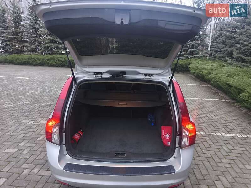 Універсал Volvo V50 2008 в Харкові фото 5 Універсал Volvo V50 2008 в Харкові
