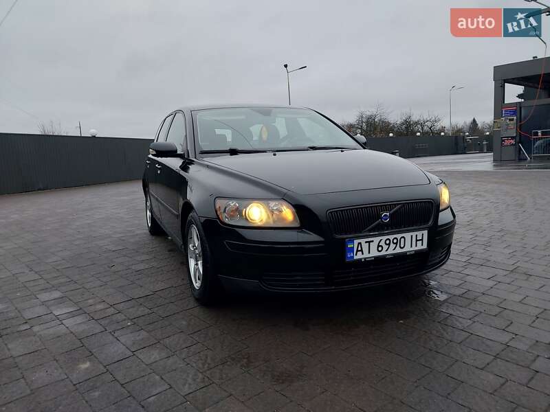 Volvo V50 2006